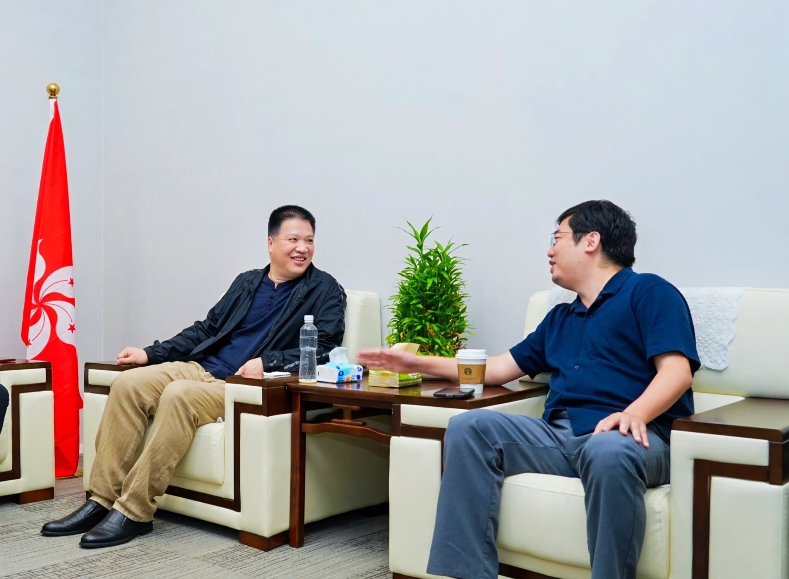 鄭定向會長與MINAX交易所創始人鄧迪