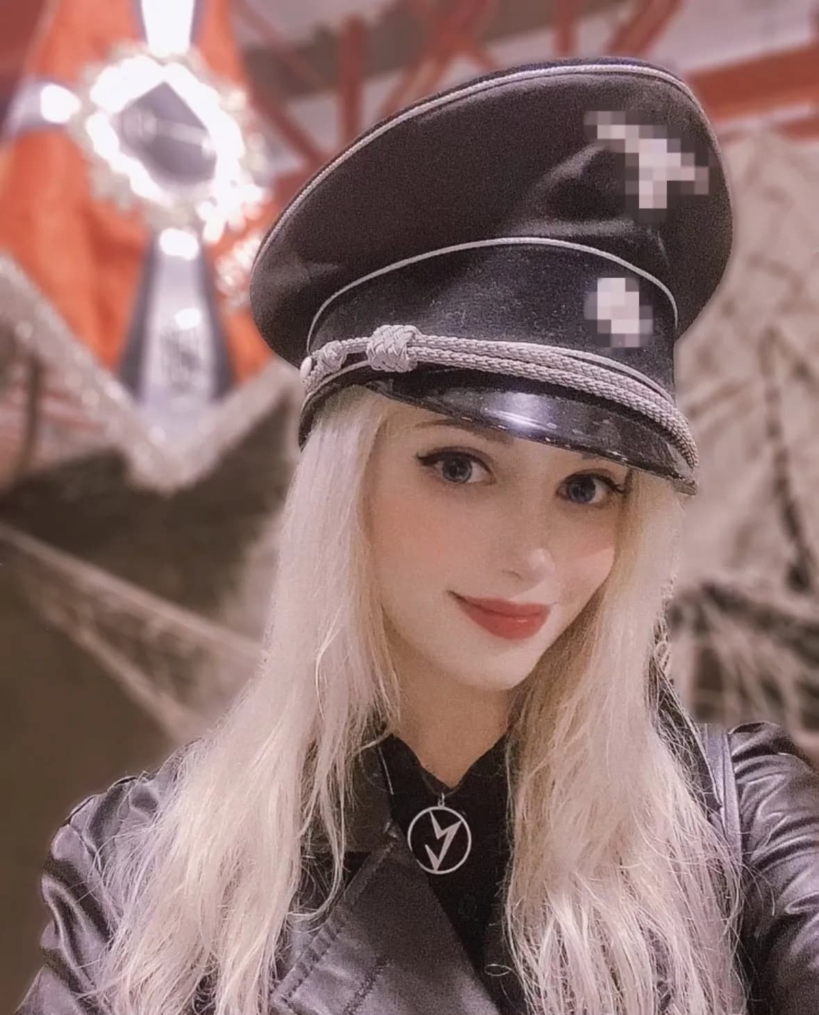 Marina Seren, a possible human-ET hybrid?