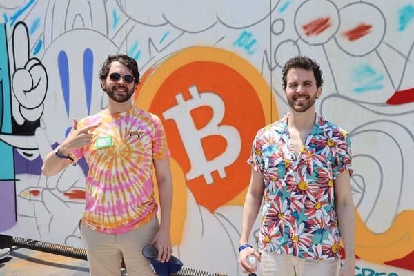 Austin Arnold & Aaron Arnold Altcoin Daily Zelta