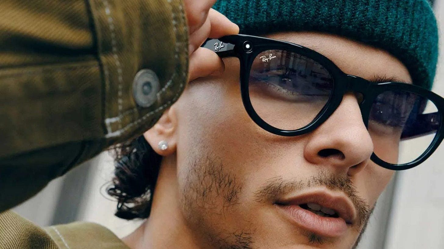Meta Reportedly Plans Smart Glasses with Display, Targeting 2025 Release at  Premium Price Point