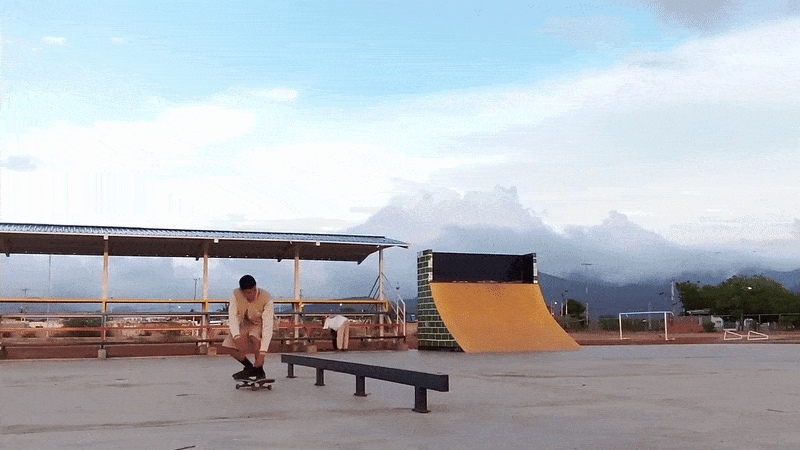 dawdaaw-ezgif.com-optimize.gif