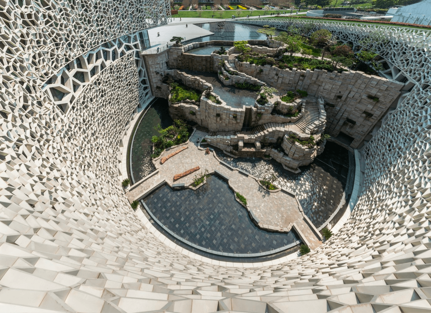 Building and environment should be in harmony, just like smart contracts and Ethereum