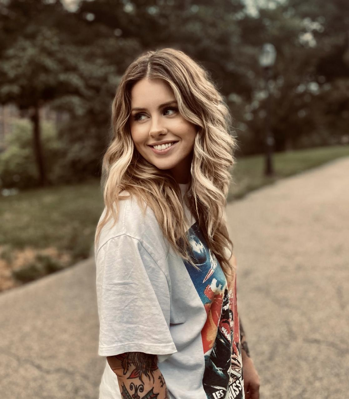 lauren connolly