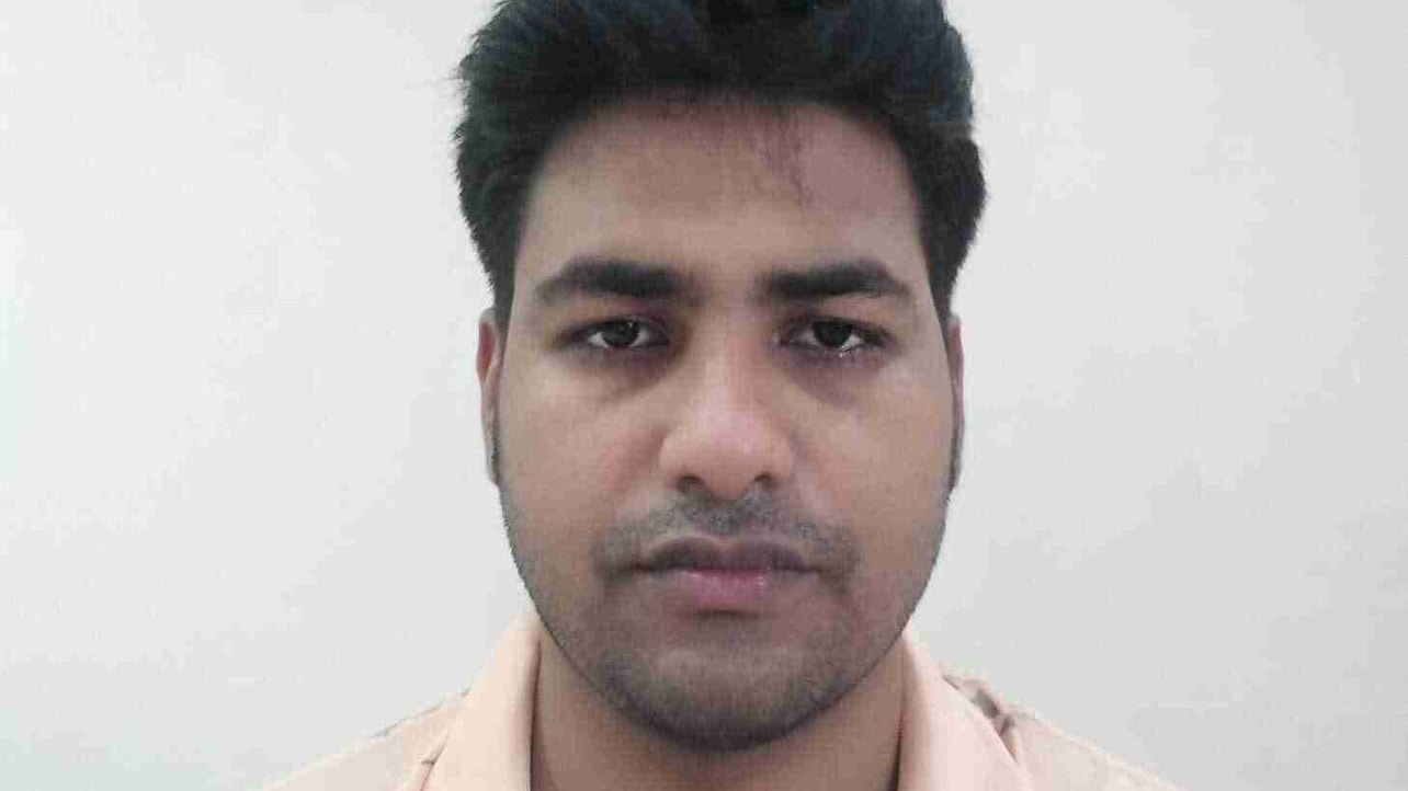 MD:RAYHAN MIA
